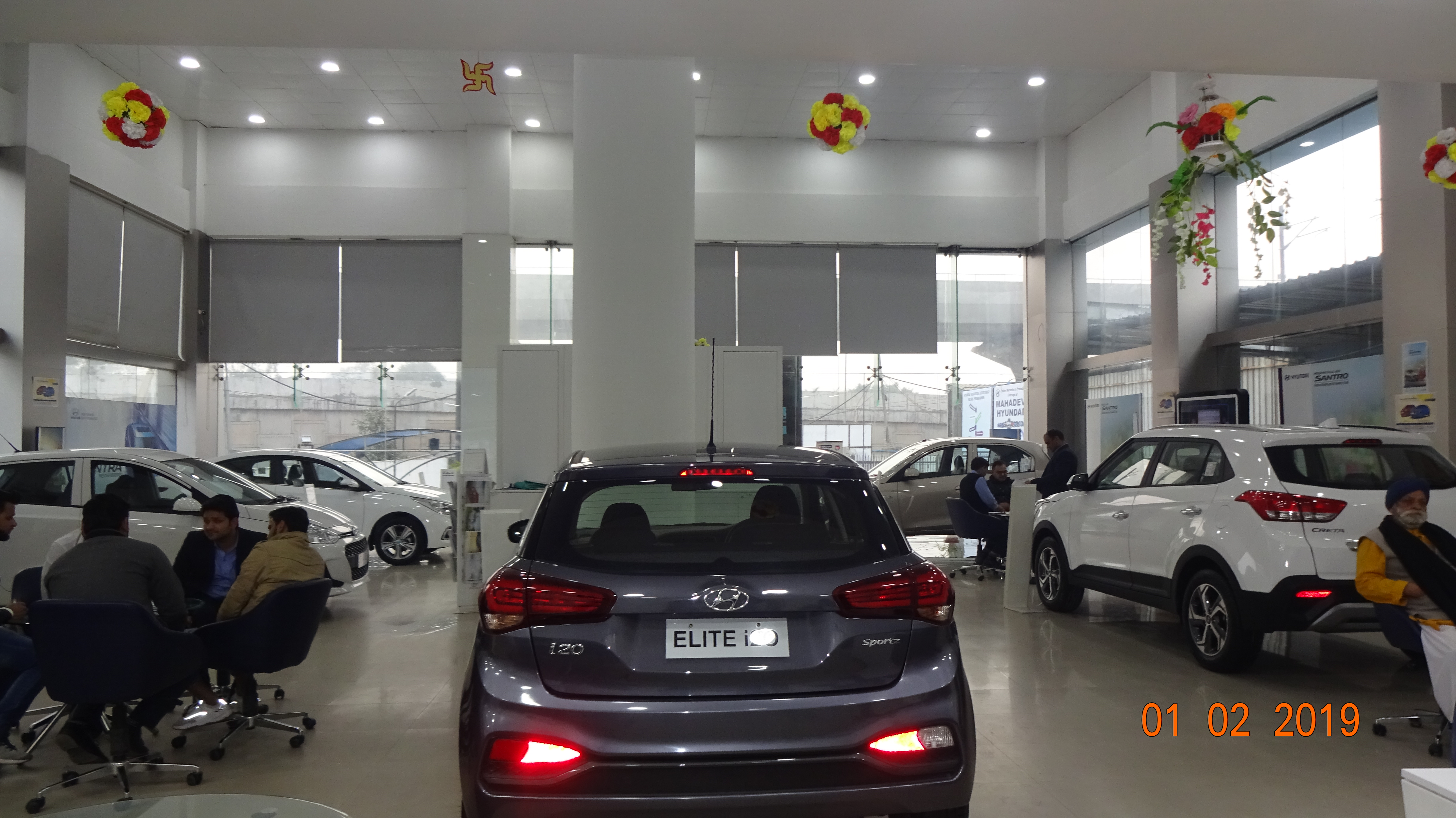 Car Showroom & Service Photo gallery|Mahadev Hyundai Faridabad